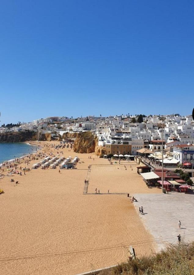 Simpatico Apartamento Com Piscina Em Albufeira Apartment Luaran gambar